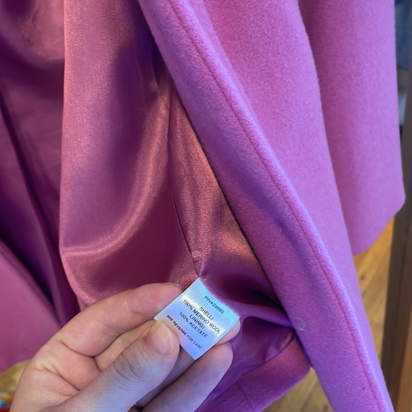 100% Merino Wool Pendleton Coat, Button up, Purple-Pink color, Size Small - Picture 4 of 4